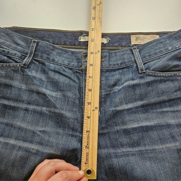 Gap Distressed Limited‎ Edition Ankle Jeans Women's Size 10 Dark Wash - Picture 5 of 11